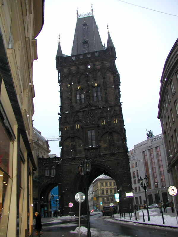 Прага, март